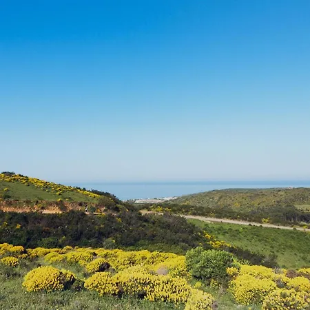 Monte Velho Retreat Centre Otel Aljezur