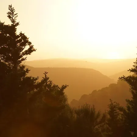 Monte Velho Retreat Centre * אלג'זור